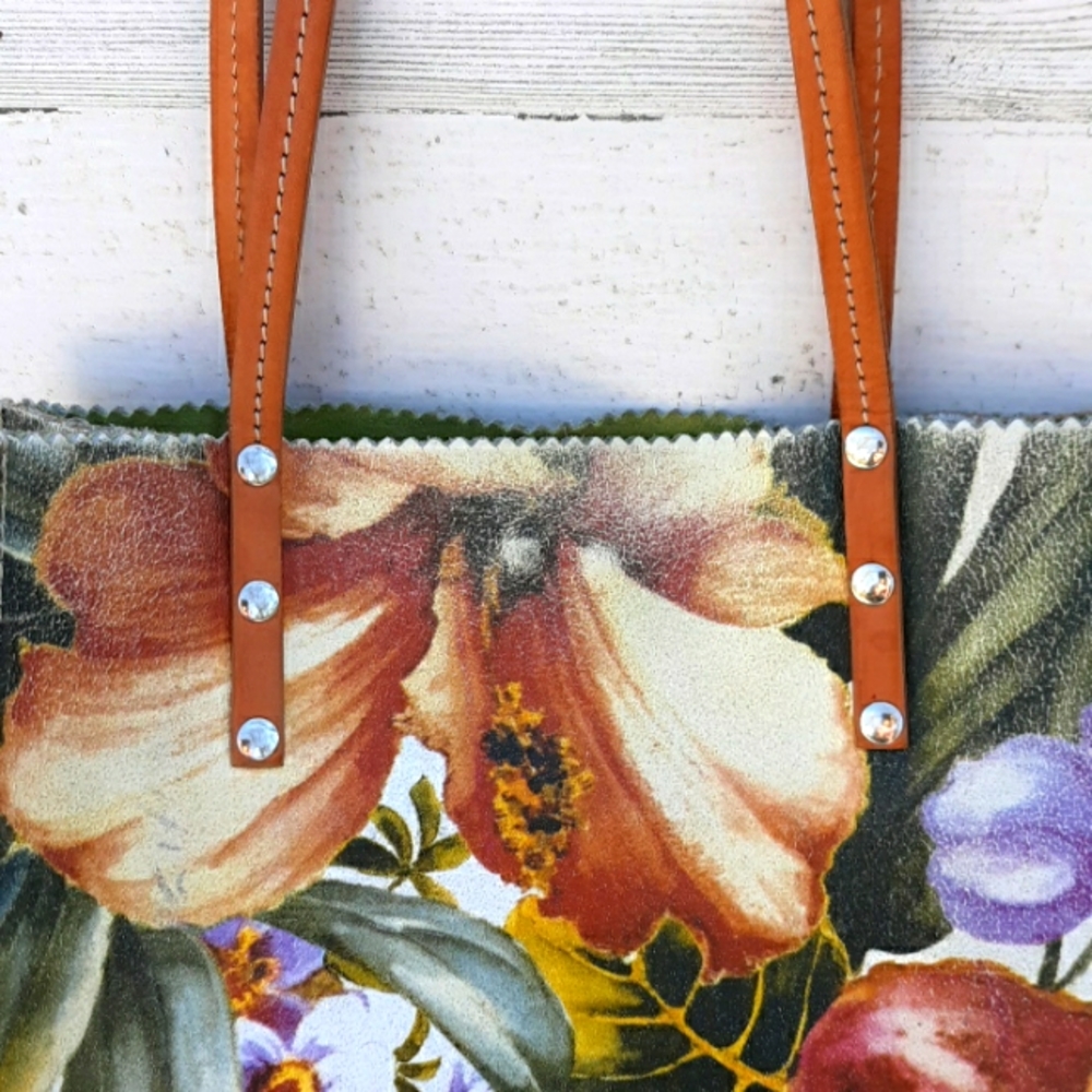 GUC CEONI PIERO LEATHER PAINTED BAG - Picture 5 of 13